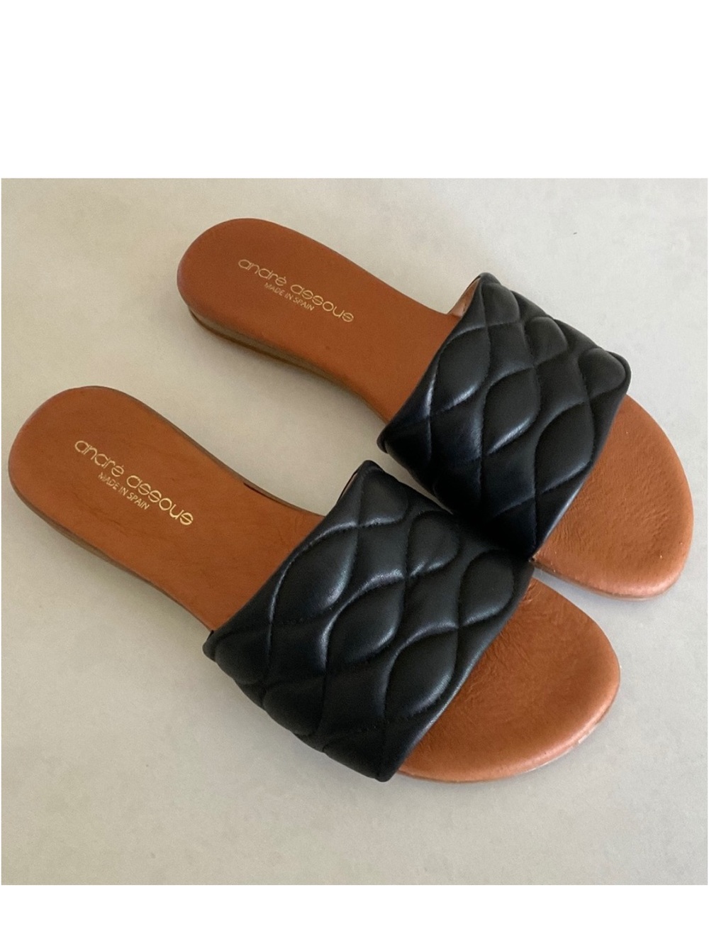 AndrƩ Assous Rylee Quilted Flat Slide Sandals Black Size 9